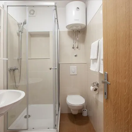 Апартаменти Rose