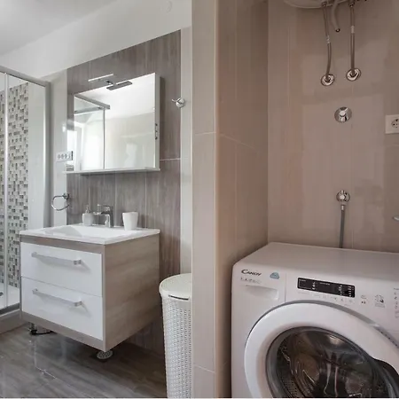 Апартаменти Rose