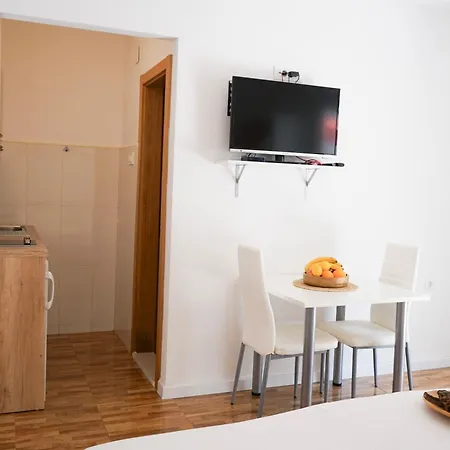 Apartman Rose *